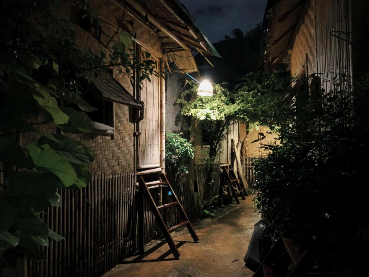 Fundee Story Guesthouse Bamboo House In Chiang Mai Old Town Εξωτερικό φωτογραφία