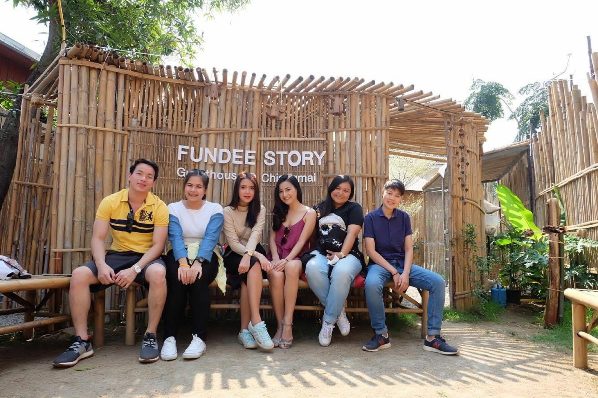 Fundee Story Guesthouse Bamboo House In Chiang Mai Old Town Εξωτερικό φωτογραφία